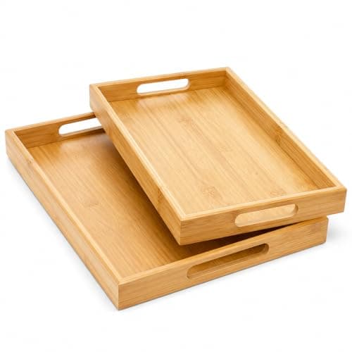 Kit Bandejas de Bambu Decorativas com Alça, 2 Peças, 36x25x5cm e 40x29x5cm, Cor Natural - Para Servir, Decorar, Elegantes - Casa (36x25x5cm / 40x29x5cm)